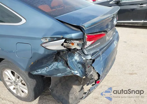 2017 Hyundai Sonata z USA, uszkodzony, nr VIN 5NPE24AF3HH483444